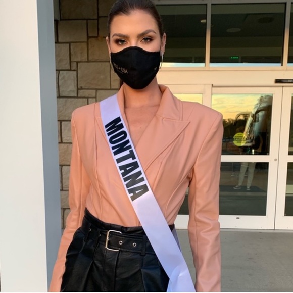 House of CB PEONY BLUSH STRETCH VEGAN LEATHER JACKET BODYSUIT - Picture 5 of 15